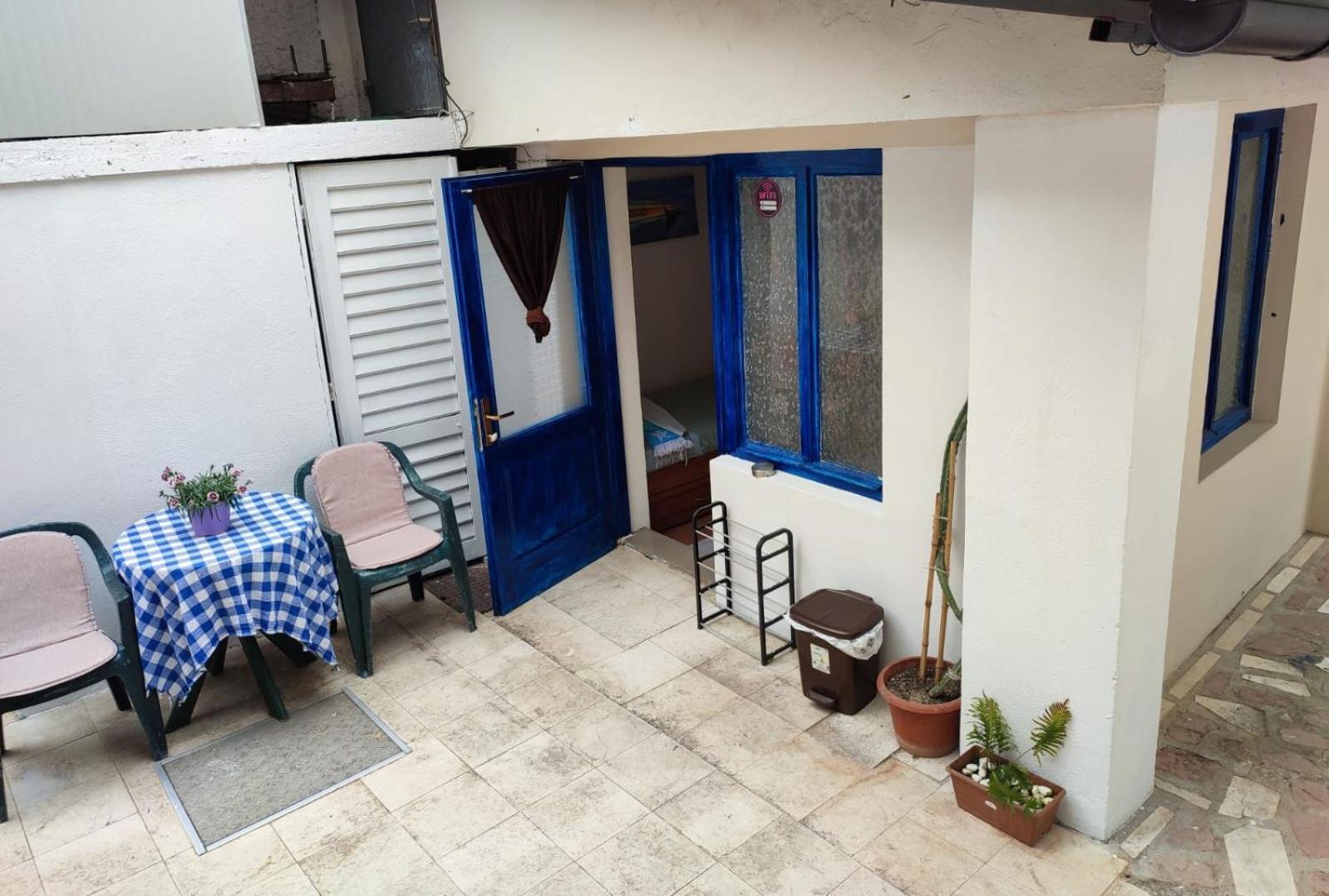 Bay Mola Home Kotor Exterior photo
